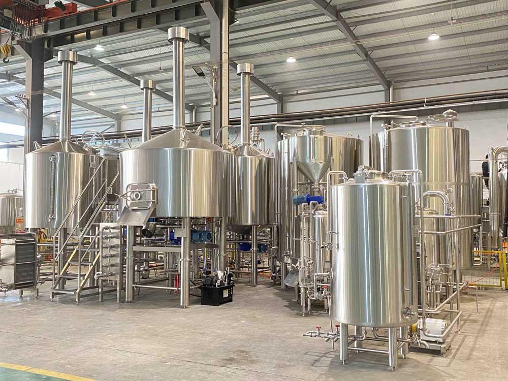 <b>3500L Stainless steel brewhouse</b>